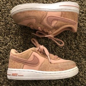Toddler Girl Nike shoes
